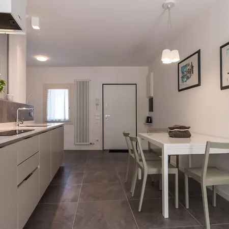 Modern Appartamento Treviso